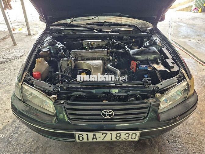 Toyota Camry 1998 Xanh đen