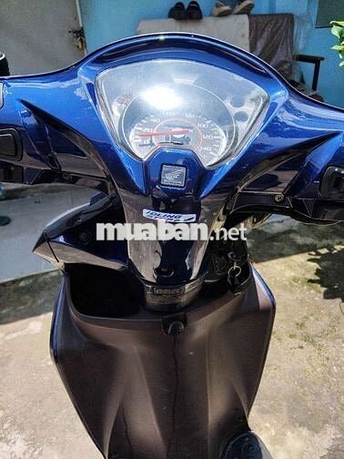 vision 2018 bstp 9 chủ. máy zin.êm .Áo mới lột keo