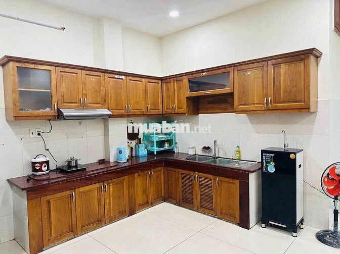 Ký Túc Xá MỚI 100% đường Tô Ký ngay Công Viên PM Quang Trung, ĐH, CĐ 