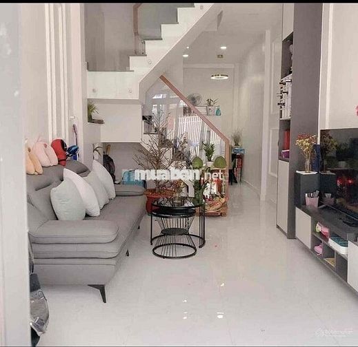 Nhà bán chính chủ gần Aeon Tân Phú