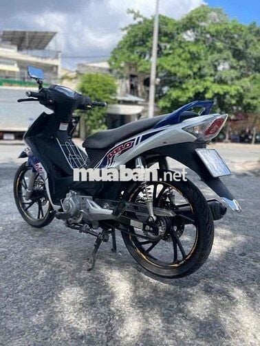Suzuki Axelo 2025 Xanh trắng 244.17 km