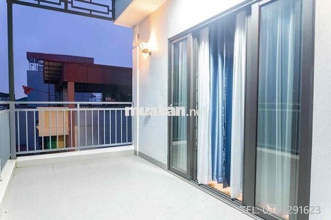 PENHOUSE FULL ĐỒ BAN CÔNG SIÊU RỘNG THOÁNG NGAY ĐẶNG VĂN BI
