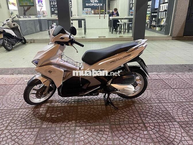 Honda Air Blade 125 2017 Trắng