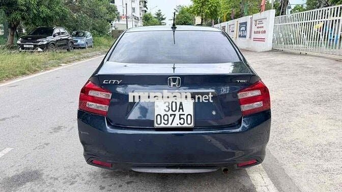 Honda City 2014 Số sàn Xanh đậm Ghế da