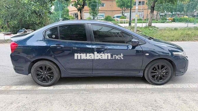 Honda City 2014 Số sàn Xanh đậm Ghế da
