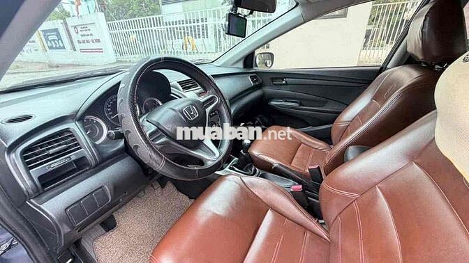 Honda City 2014 Số sàn Xanh đậm Ghế da
