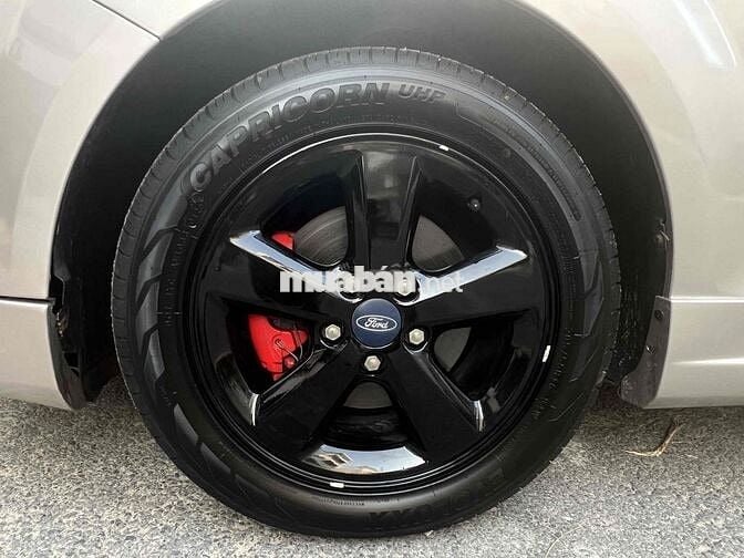 Ford Focus 2006 Bạc