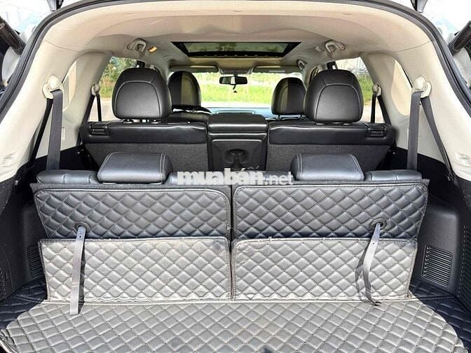 Nissan X-Trail bản full 7 chỗ Bạc
