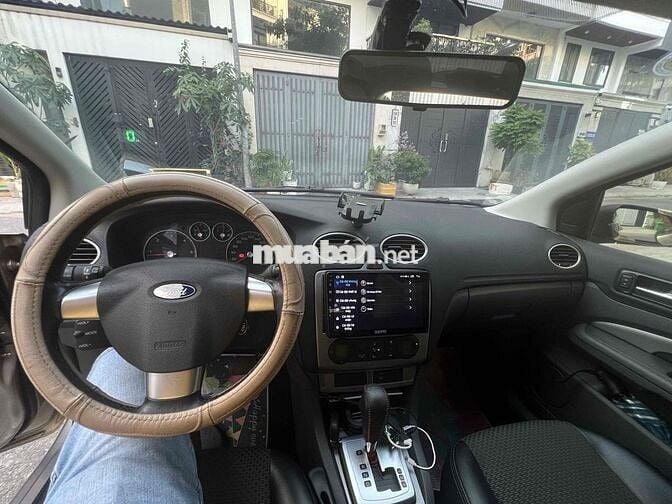 Ford Focus 2006 Bạc
