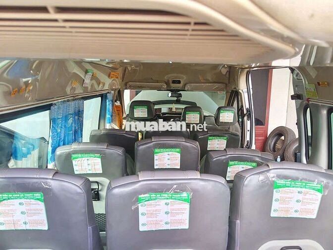 🔥 Em cần bán gấp chiếc Ford Transit 16 chỗ 2016 🐣