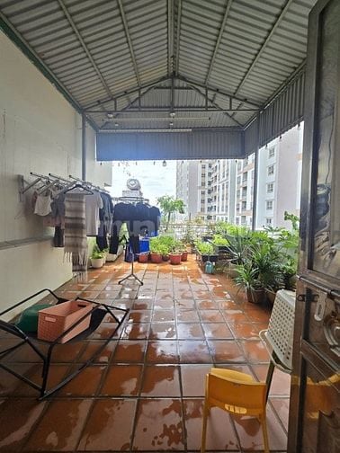 Bán nhà phố Trung Kính 55m2, ngõ thông, khu phân lô, gần hồ. 13,5 tỷ