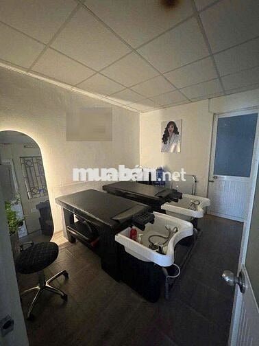 Nhà 2 Mặt Tiền Đ. Âu Cơ Gần Trường Đại Học Văn Hiến và Bệnh Viện Quận
