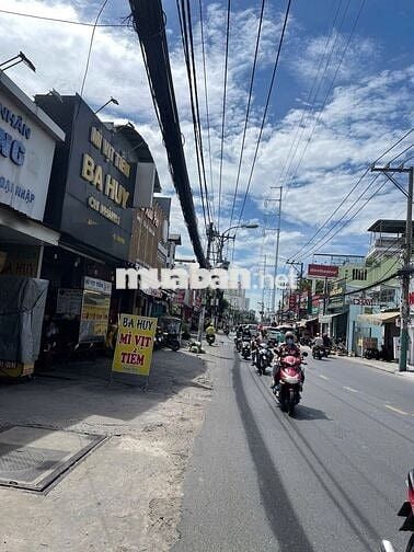 Nhà 2 Mặt Tiền Đ. Âu Cơ Gần Trường Đại Học Văn Hiến và Bệnh Viện Quận