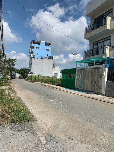 BÁN ĐẤT BƯNG ÔNG THOÀN SỔ ĐỎ DỰ ÁN Q9 NỀN 3 MẶT TIỀN VIP NHẤT KDC. 
