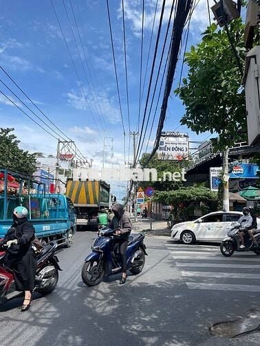 Nhà 2 Mặt Tiền Đ. Âu Cơ Gần Trường Đại Học Văn Hiến và Bệnh Viện Quận