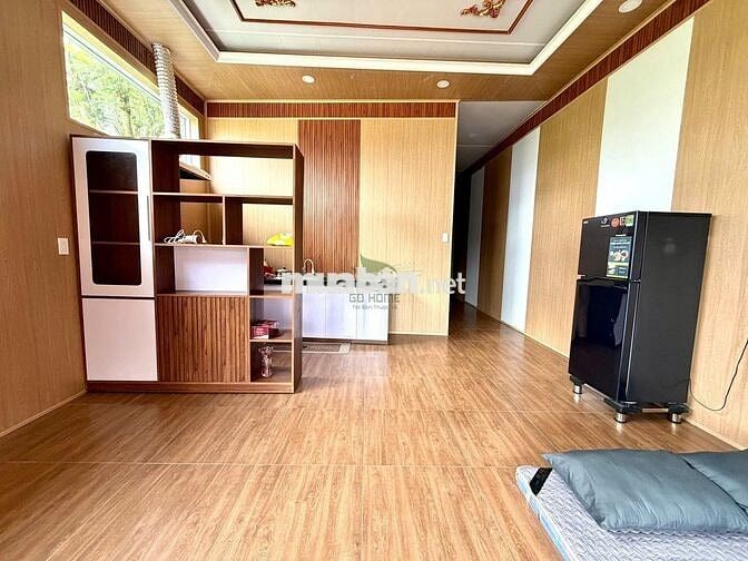 CHO THUÊ CĂN HỘ 2 PN FULL NỘI THẤT CÓ BAN CÔNG ĐƯỜNG HÙNG VƯƠNG