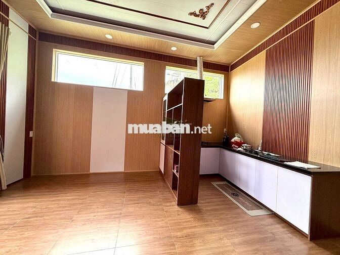 CHO THUÊ CĂN HỘ 2 PN FULL NỘI THẤT CÓ BAN CÔNG ĐƯỜNG HÙNG VƯƠNG