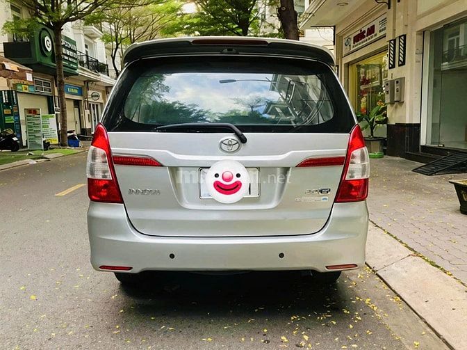 Gia đình cần bán xe Toyota Innova bản 2.0G số tự động SX 2014