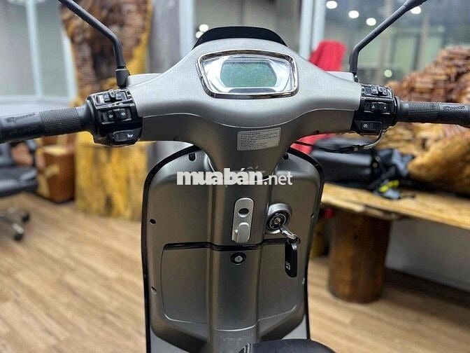 Vespa 50cc 2025 chính chủ bstp odo 1,4k km