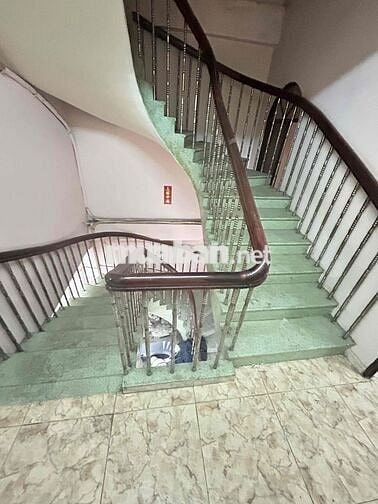 BÁN NHÀ MẶT TIỀN 4 TẦNG NGUYỄN VĂN ĐỪNG TT QUẬN 5