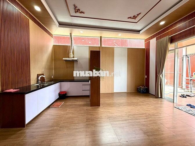 CHO THUÊ CĂN HỘ 1 PN FULL NỘI THẤT CÓ BAN CÔNG ĐƯỜNG HÙNG VƯƠNG