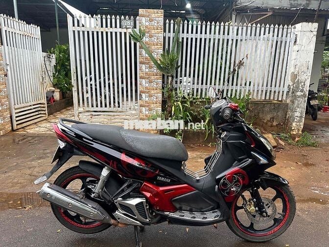 Yamaha Nouvo LX Đen, Đỏ