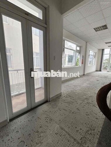MBKD - VĂN PHÒNG VỊ TRÍ ĐẸP NGAY NGÃ TƯ CHỢ ĐÌNH