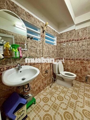 Cho Bạn Nữ Thuê Phòng Gần Vòng Xoay Lê Đại Hành