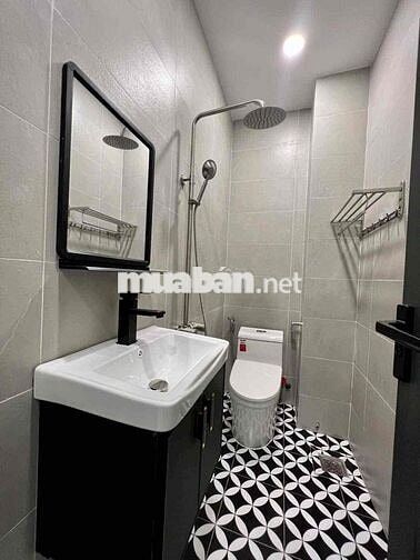 NHÀ ĐẸP MỚI SÁT NGUYỄN THÁI SƠN, TRỆT, 3 LẦU, 4PN, 5WC, ĐƯỜNG XE TẢI