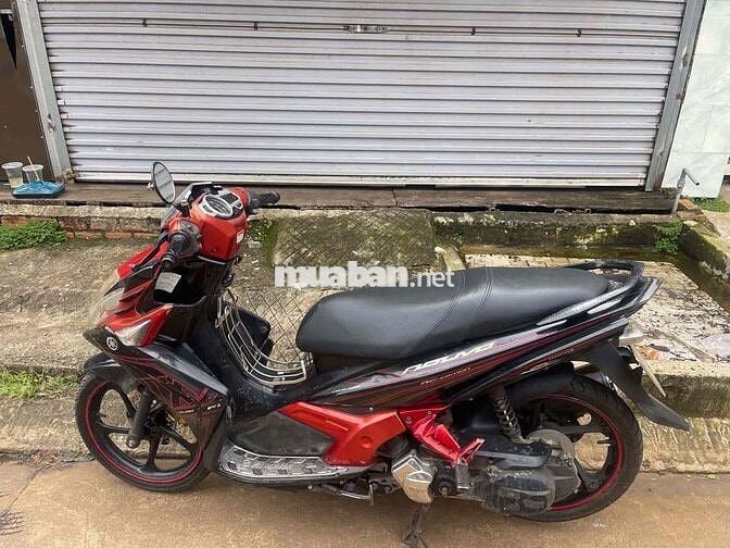 Yamaha Nouvo Đen, Đỏ