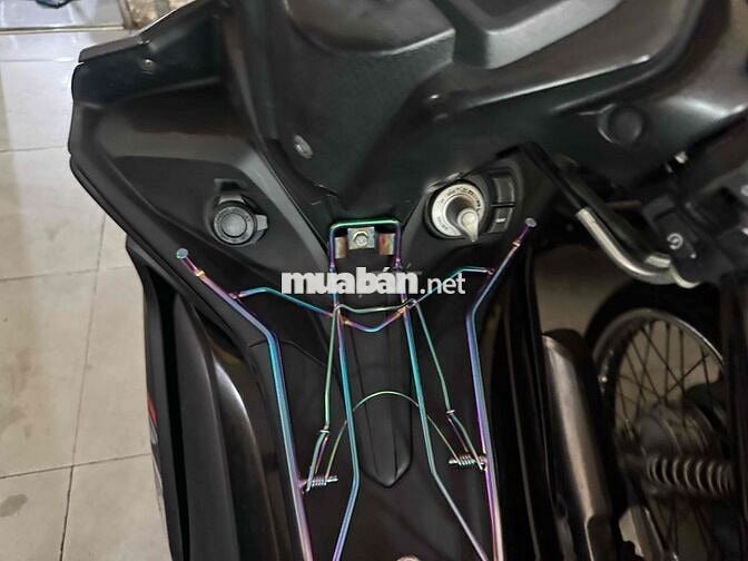 Yamaha Exciter 155 Côn tay Smartkey Đen