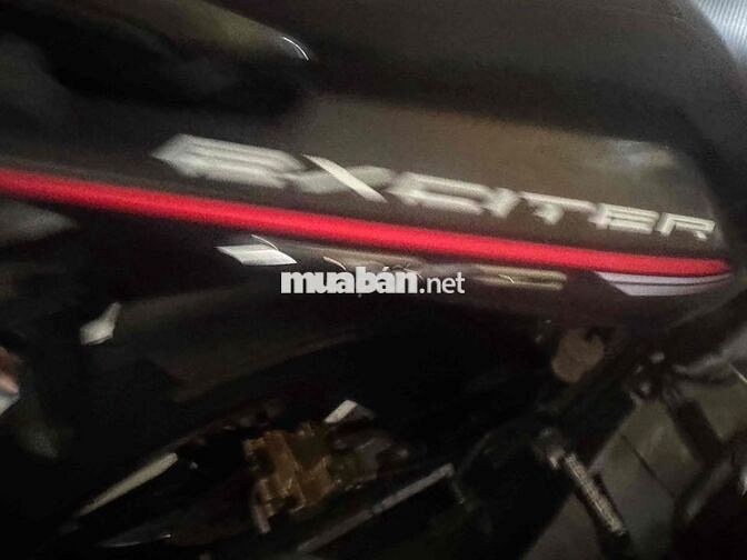 Yamaha Exciter 155 Côn tay Smartkey Đen