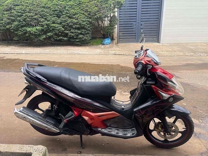 Yamaha Nouvo Đen, Đỏ