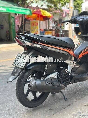 Honda Air Blade 2011 Cam đen