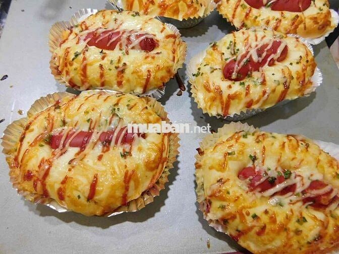 Tuyển nam phụ bếp - làm bánh