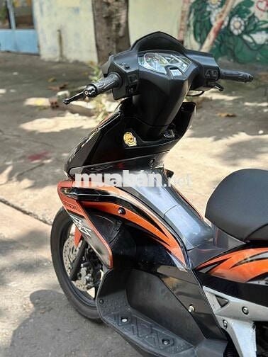 Honda Air Blade 2011 Cam đen