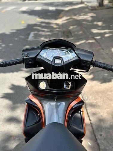 Honda Air Blade 2011 Cam đen