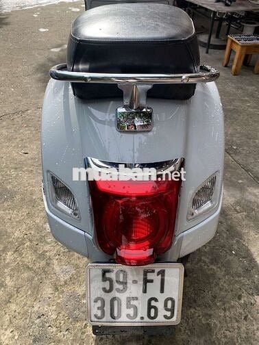 Piaggio Vespa GTS 125ie 2011 Xám