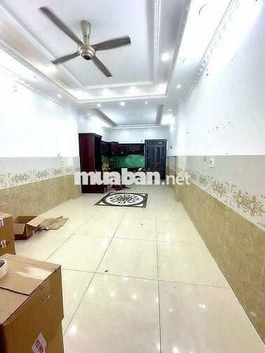 nhà mtkd đa ngành nghề sạch sẽ!4❌33+2 lầu đúc 4pn4wc 4 máy lạnh hlo2 