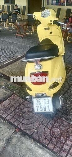 Piaggio Vespa LX 125 2010 Vàng