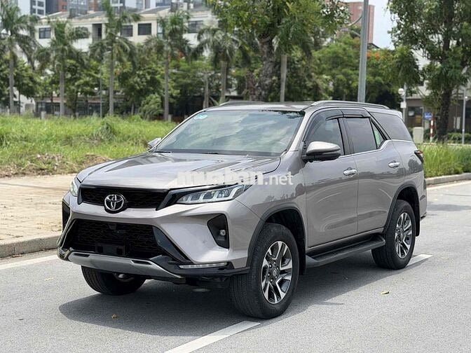 Toyota Fortuner Legender 2022 2.4L 4x2 AT Nâu