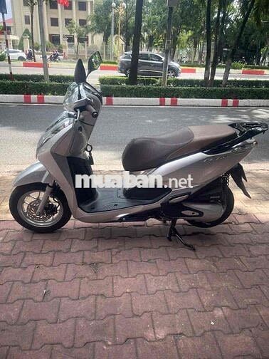 Honda Lead Bạc Posher 2023 4val
