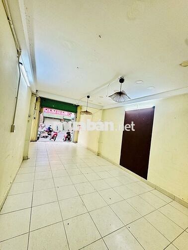 Cho thuê Mặt tiền đường Ngô Quyền , 4x20m, 3 tầng,25 triệu