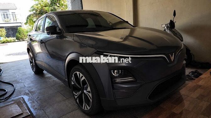 VF6 Plus 2024 - Xám -2v8 - Thuê pin linh hoạt