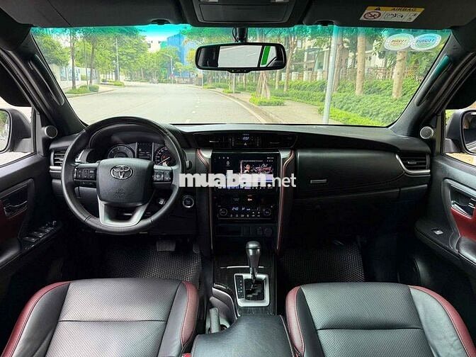 Toyota Fortuner Legender 2022 2.4L 4x2 AT Nâu