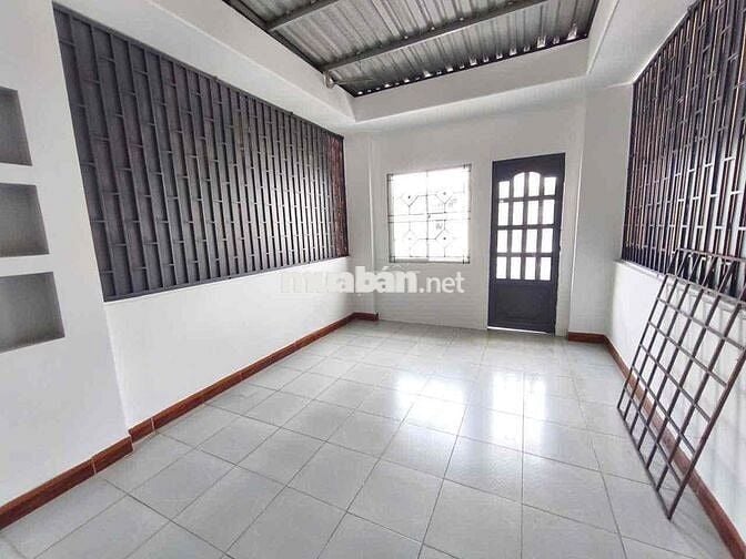 chính chủ cho thuê nhà mặt tiền Bùi Quang Là p12 GV 5pn 3wc 17tr