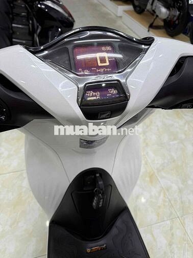 Honda SH125 CBS 2020 Trắng 14374 km