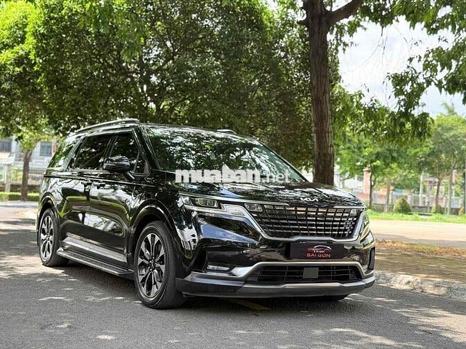 KIA Carnival Signature Full Xăng 6 vạn km Đen