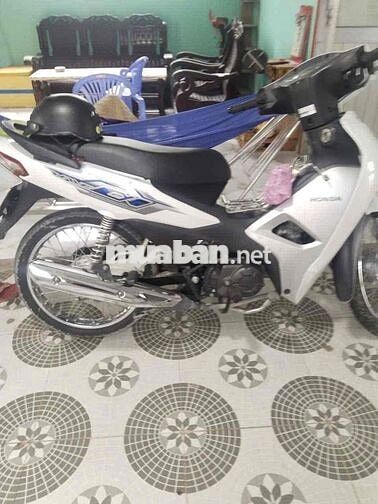 Honda Wave Alpha Trắng bạc 24583 km
