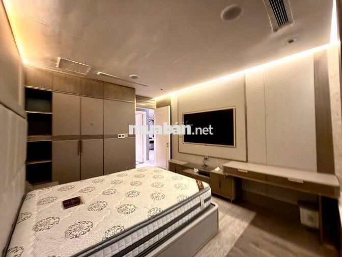Cho Thuê CHCC KingDom 101 Quận 10, 80m2, 2PN, 2WC, Full NT. LH: (Vân)